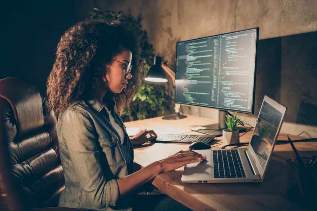 NoSQL Developers Hiring Guide 5 NoSQL Developers Hiring Guide 5